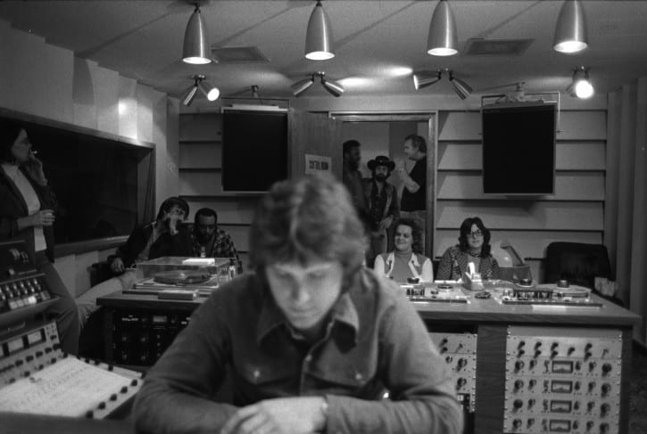 Kyle Lehning helms the control board at a Glaser Studios session, November 1975 In Nashville, Tenn. Photo by Leonard Kamsler, courtesy of the Country Music Hall of Fame and Museum