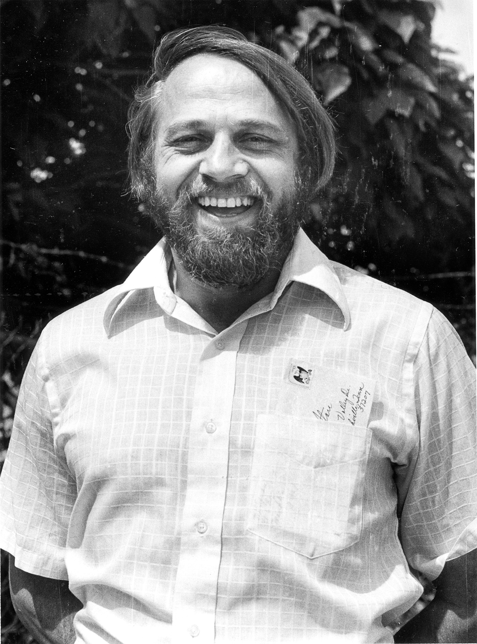 In his distinctive fiddle style, Buddy Spicher combined a rich tonal quality with bluegrass precision and an adventurous sense of swing. After arriving in Nashville, he quickly gained attention as a dazzling instrumentalist capable of handling country, jazz, pop, and rock.