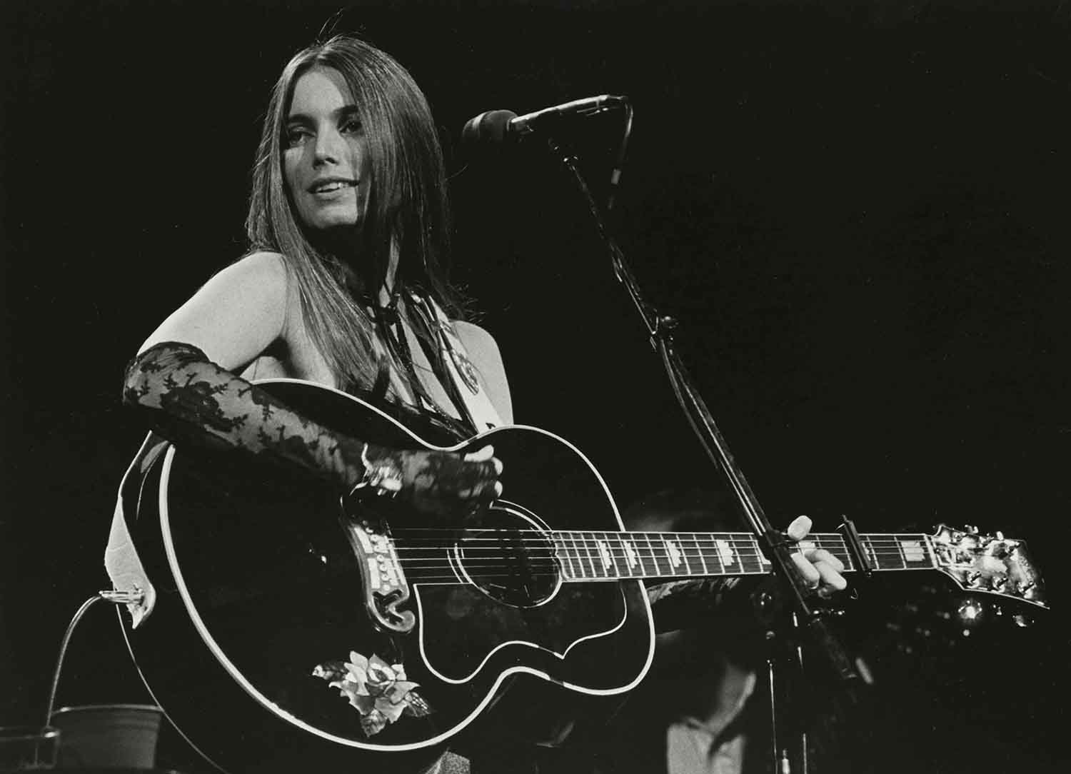 Emmylou Harris, early 1980s.