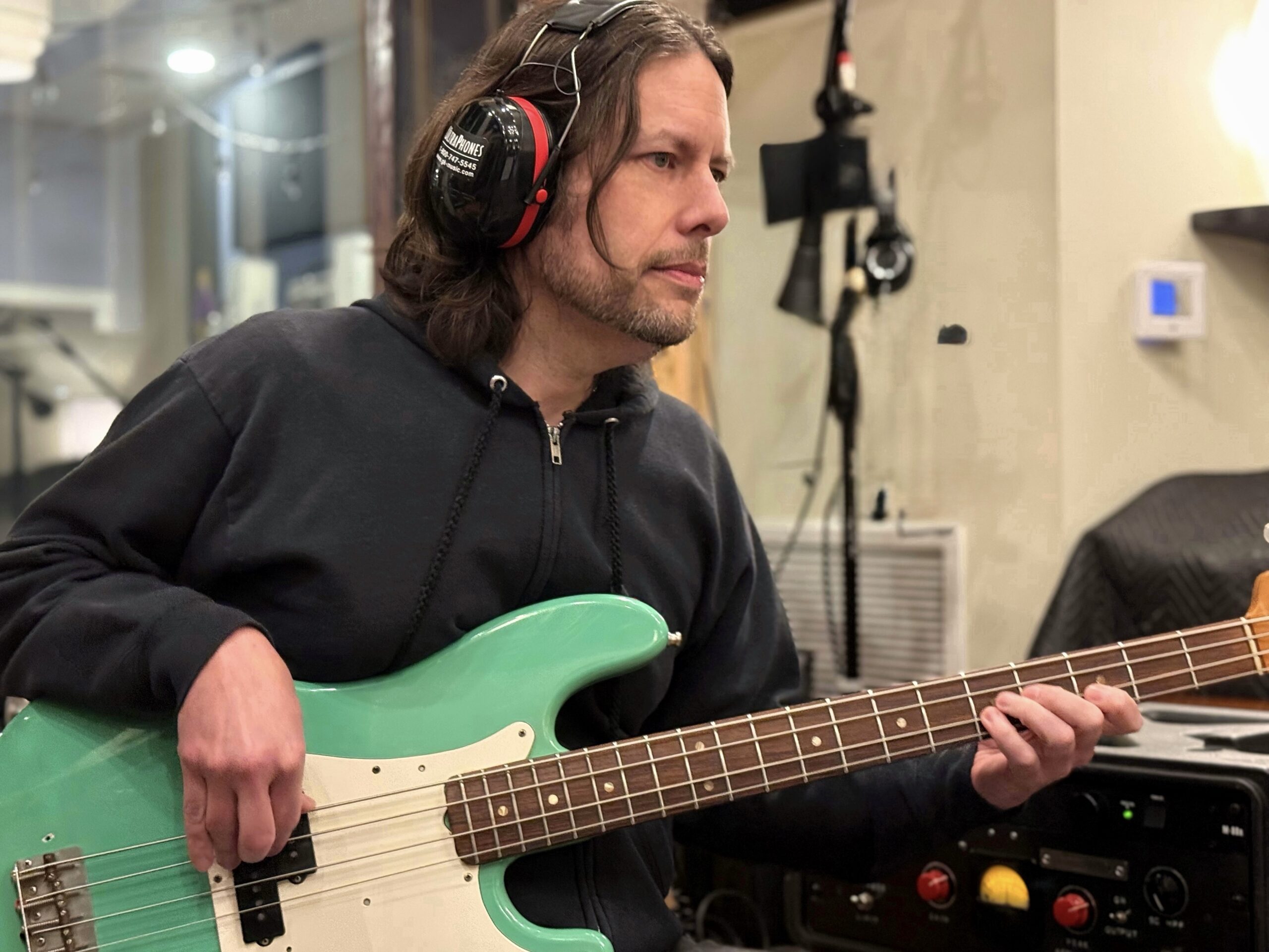 Luis Espaillat Artist Photo